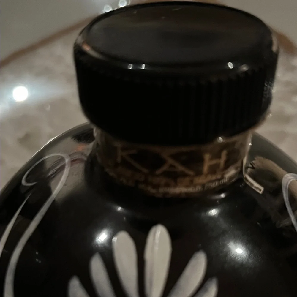 KAI TEQUILA Large Skull Bottle Decorative Black and White Day of the Dead - Picture 6 of 7